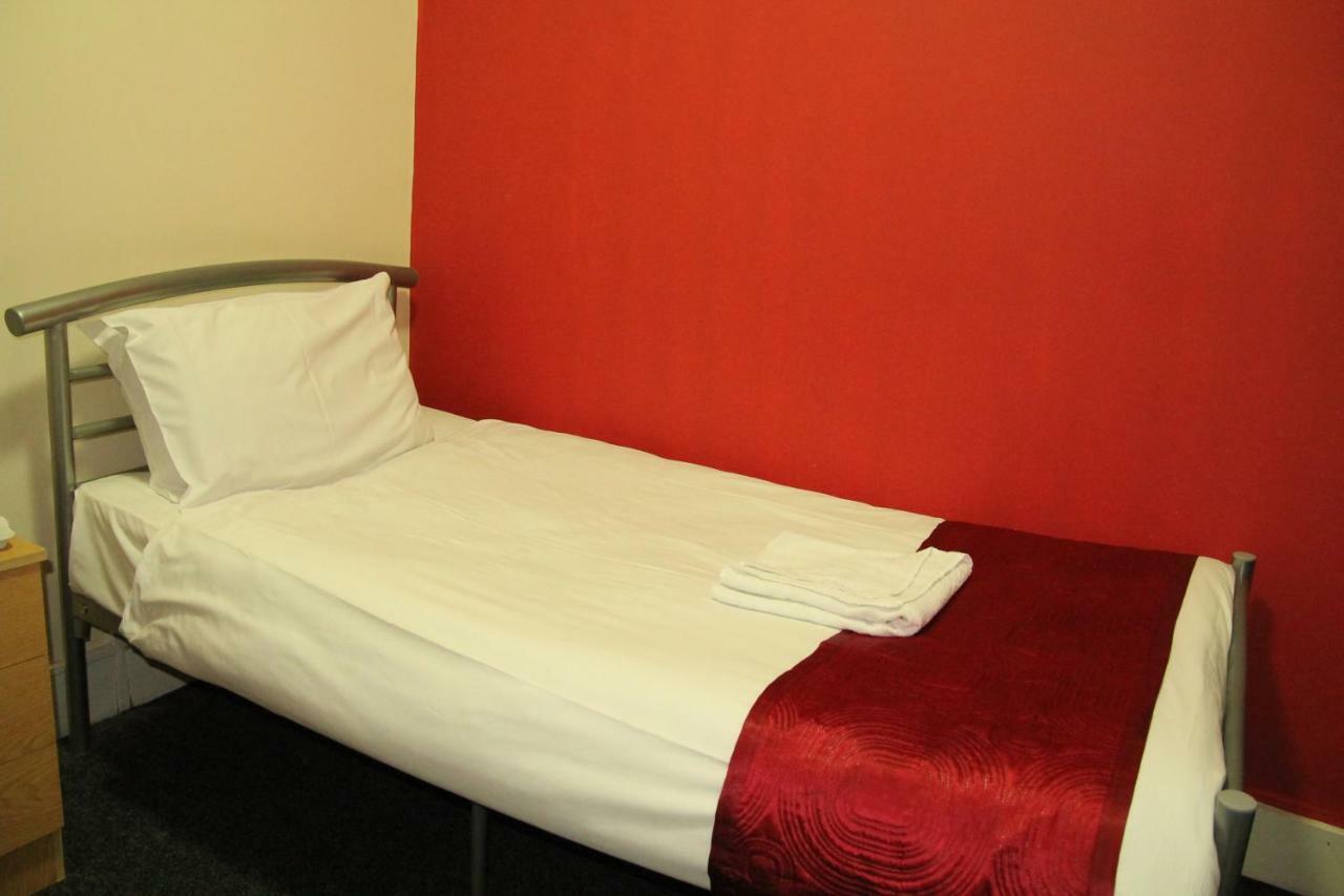 London Olympus Hotel Nirvana Eksteriør billede